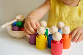 Montessori-and-EYFS